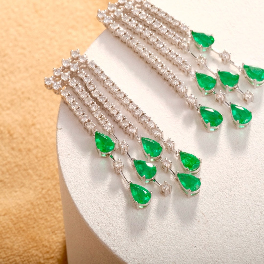 14k Gold 2.3 Ct Vivid Green Natural Emerald & Diamond Earrings - 6