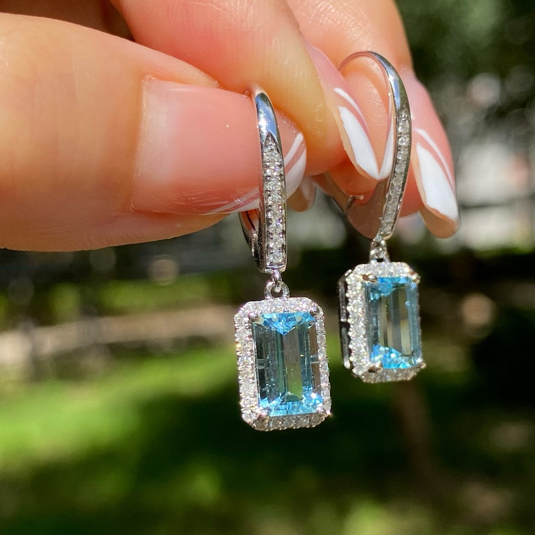 14k Gold 2.02 Ct Natural Aquamarine & Diamond Earrings - 2