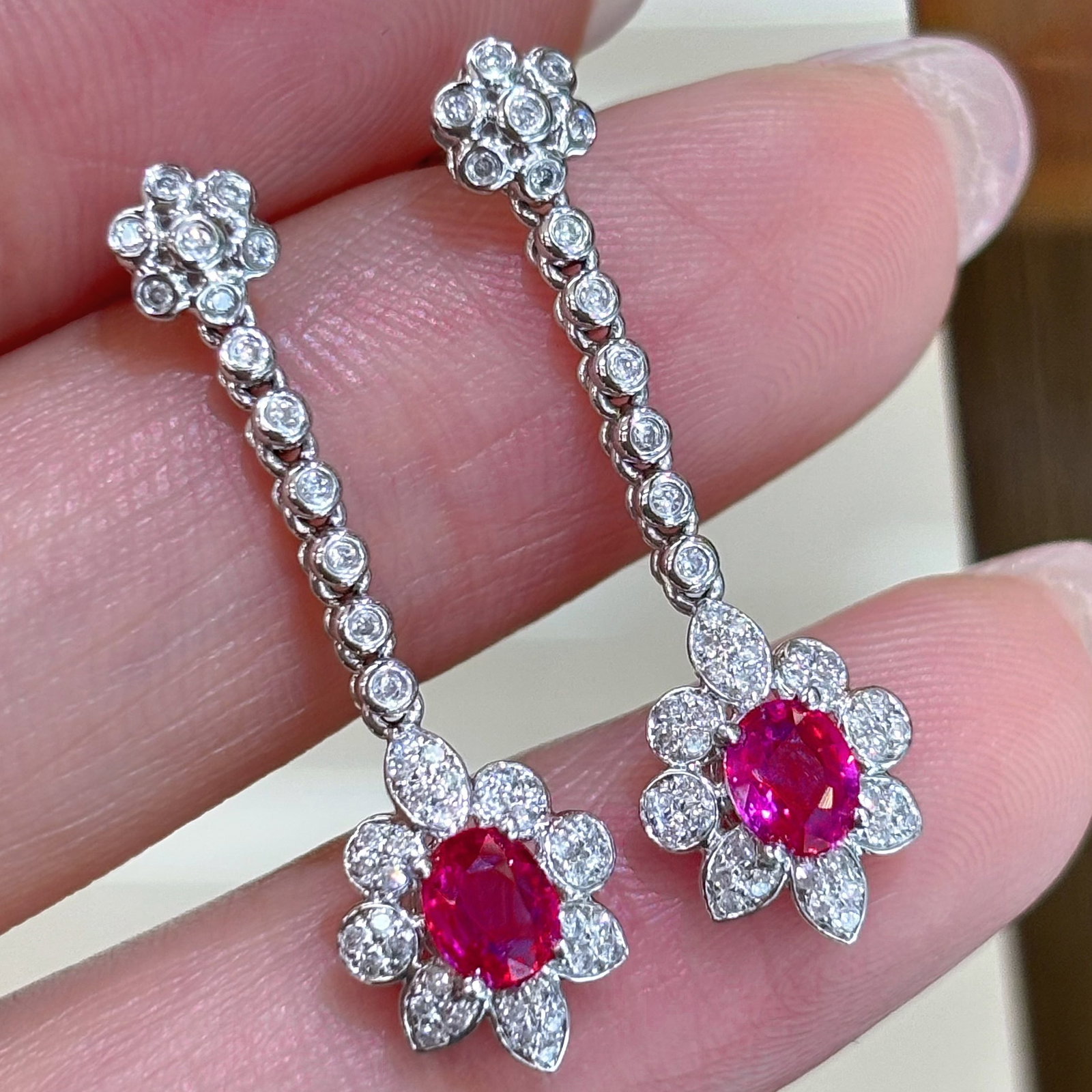 14k Gold 0.7 Ct Natural Ruby & Diamond Earrings - 5
