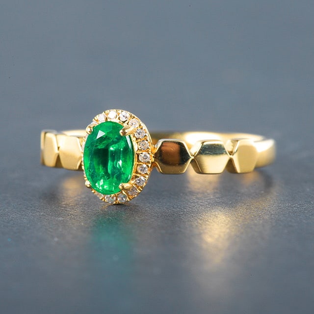 14k Gold 0.55 Ctw Vivid Green Natural Emerald & Diamond Ring - 3