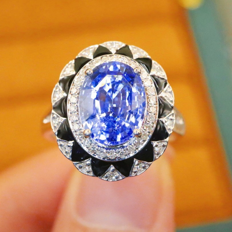 14k Gold 2.78 Ctw Natural Sapphire & Diamond Ring: Ref:230976424 // gold content:14k gold // ring size:7. 25us // // main gemstone:sapphire // shape:oval // carat weight:2. 56ct // color:cornflower blue // treatment:natural // // adjacent gemstone 2 :