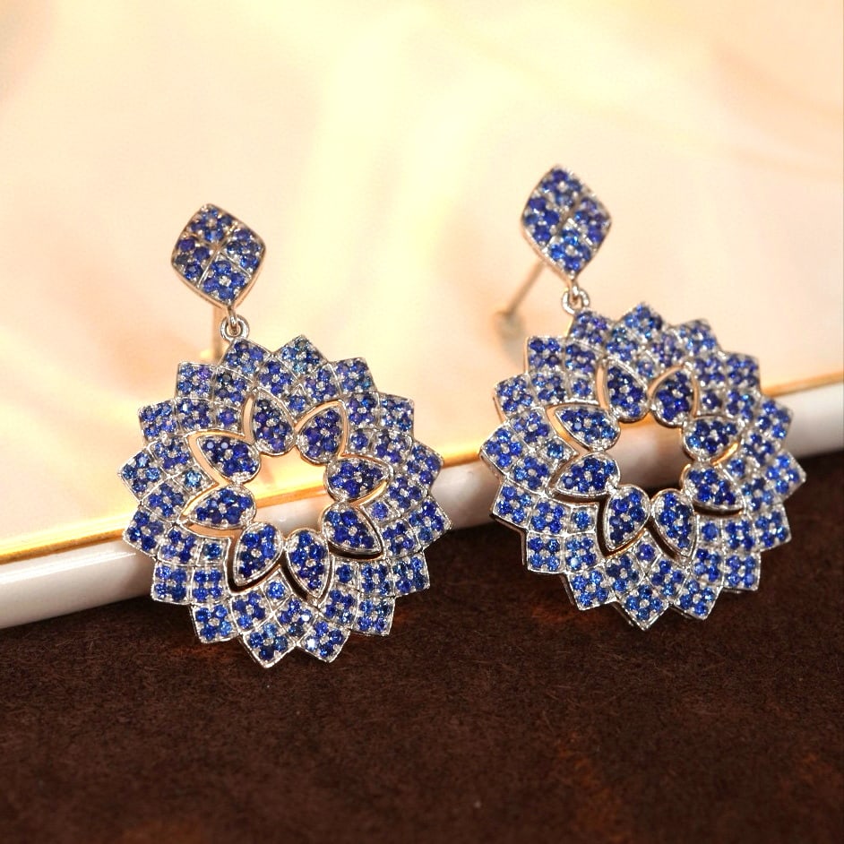 14k Gold 2.0 Ct Natural Sapphire Earrings: Ref:230981003 / / gold content:14k gold / / main gemstone:sapphire / / shape:round / / carat weight:2. 0ct / / color:blue / / treatment:natural / / cut grade:g / / High Estimate: 4300 Condition: New