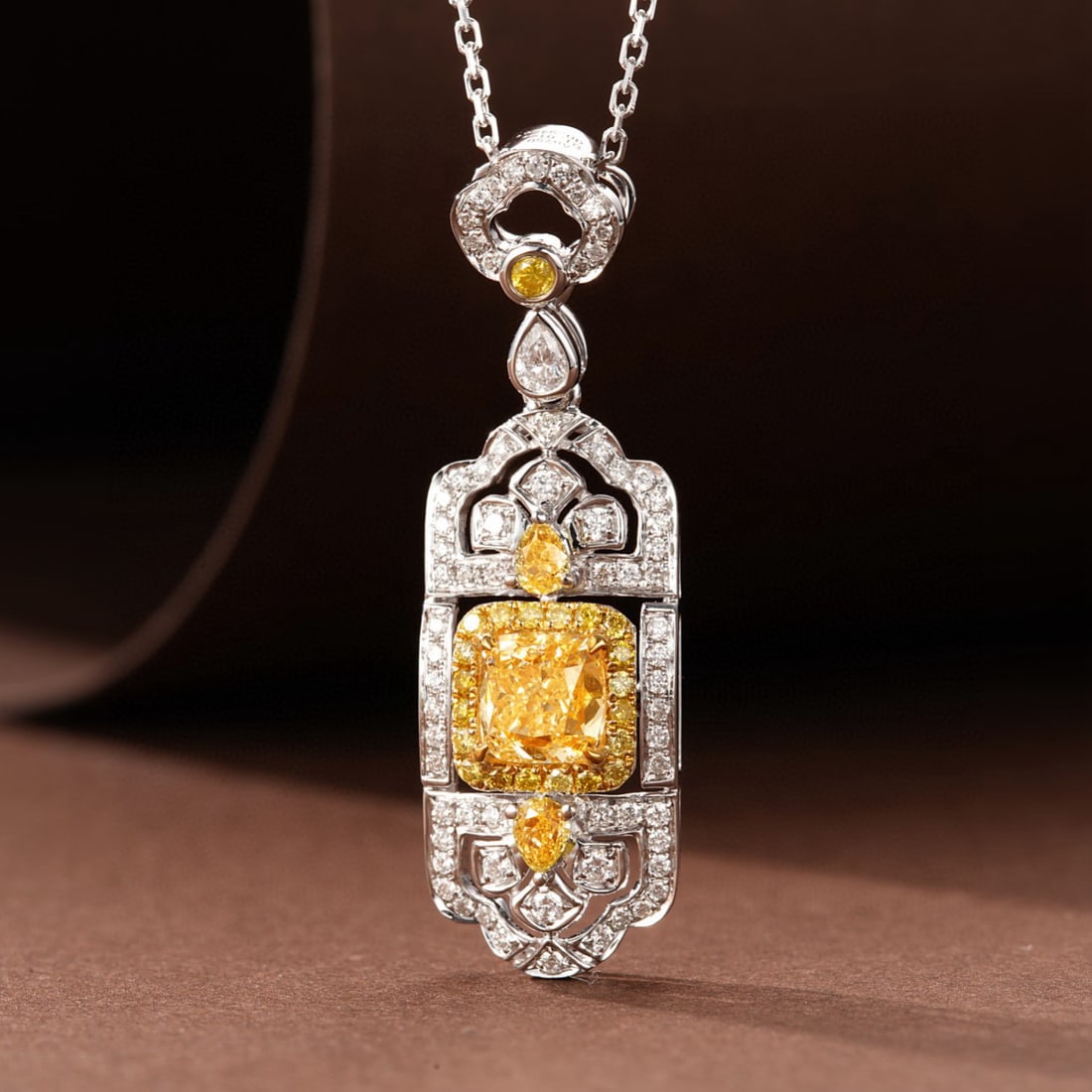 14k Gold 1.54 Ctw Natural Yellow Diamond & Diamond Pendant( Without Chain ): Ref:230981025 / / gold content:14k gold / / main gemstone:yellow diamond / / shape:cushion / / carat weight:1. 00ct / / color:yellow / / treatment:natural / / / / adjacent gemstone 2 : diamond / /