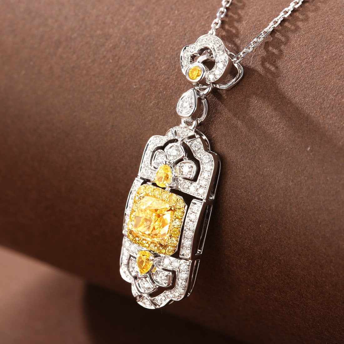 14k Gold 1.54 Ctw Natural Yellow Diamond & Diamond Pendant( Without Chain ) - 4