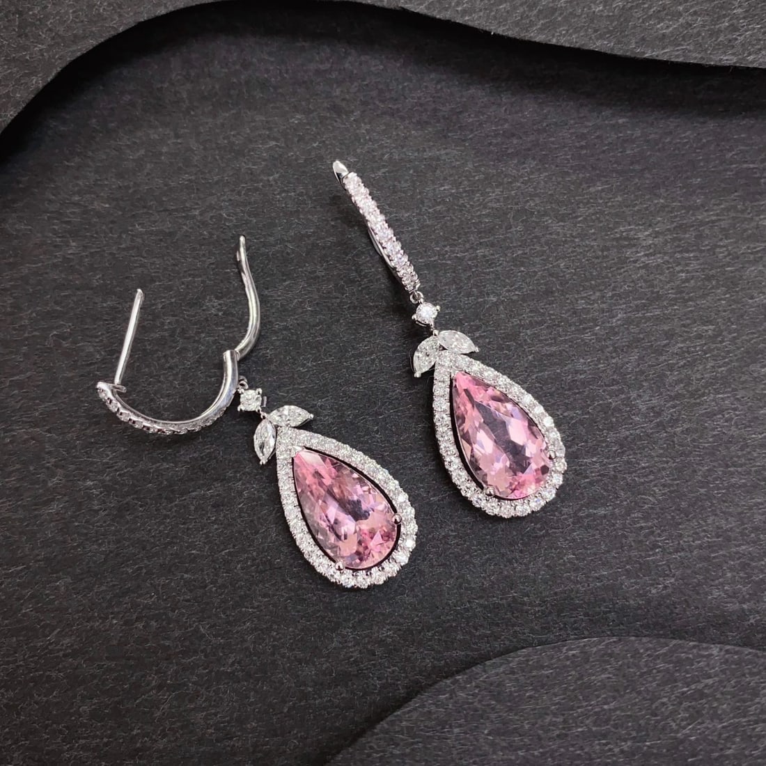14k Gold 5.10 Ctw Natural Morganite & Diamond Earrings - 3