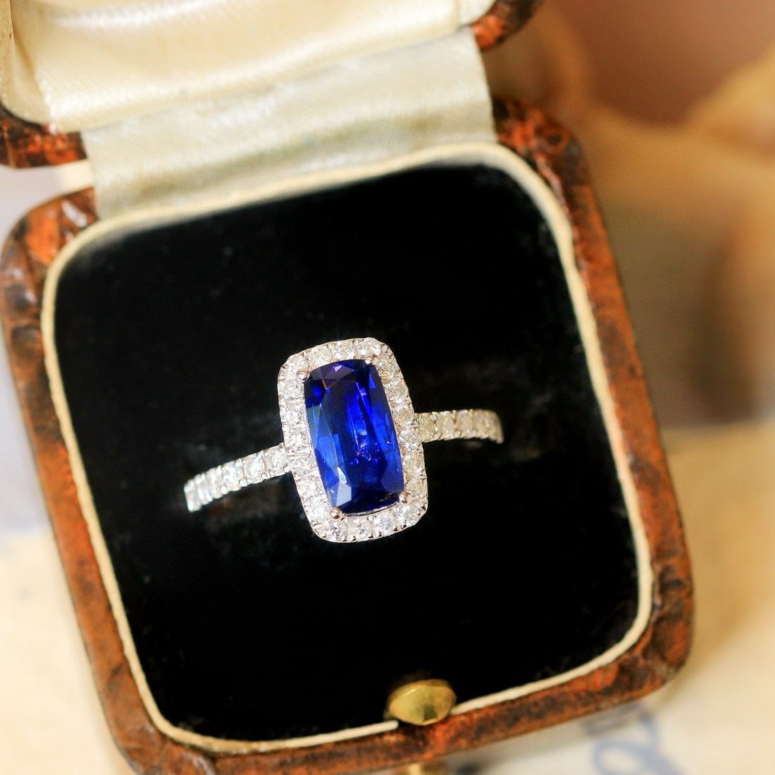 14k Gold 2.15 Ctw Natural Sapphire & Diamond Ring - 2
