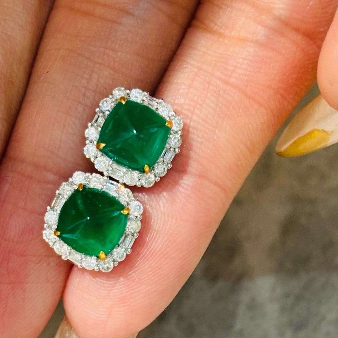 14k Gold 3.47 Ct Vivid Green Natural Emerald & Diamond Earrings - 4