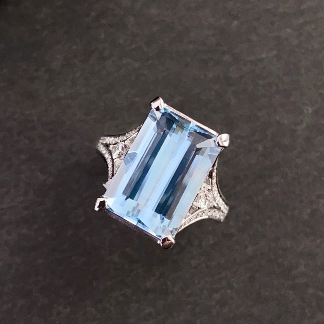 14k Gold 7.67 Ctw Natural Aquamarine & Diamond Ring - 3