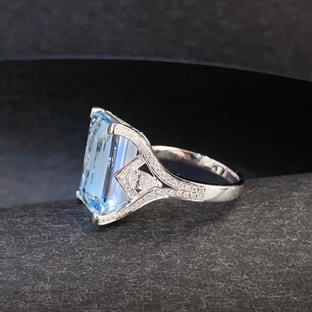 14k Gold 7.67 Ctw Natural Aquamarine & Diamond Ring - 4