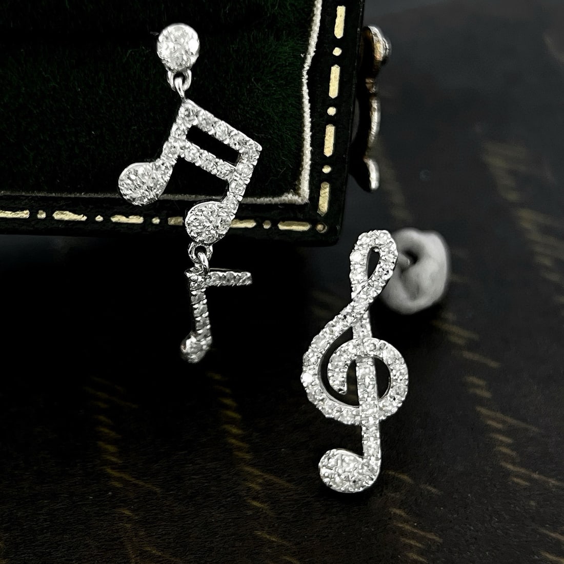 14k Gold 0.36 Ct Natural H Diamond Earrings - 2