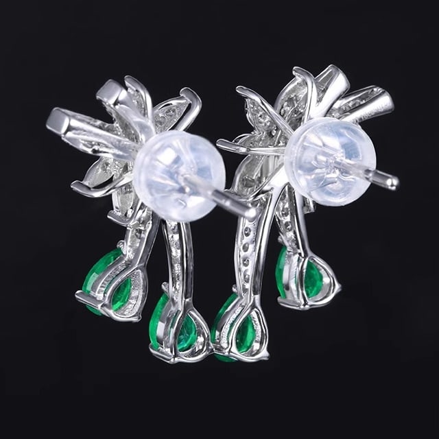 14k Gold 0.94 Ctw Vivid Green Natural Emerald & Diamond Earrings - 4
