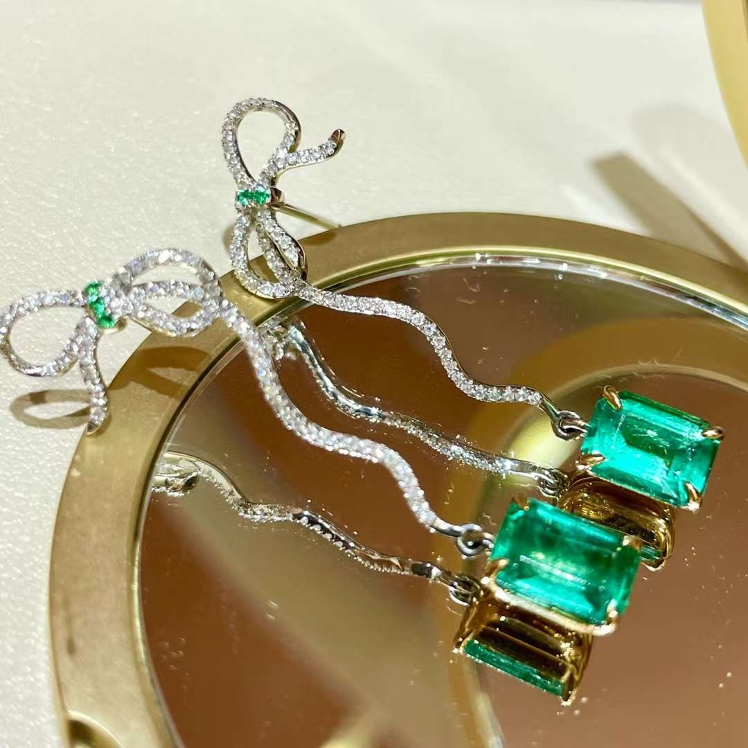 14k Gold 3.11 Ctw Vivid Green Natural Emerald & Diamond Earrings - 6