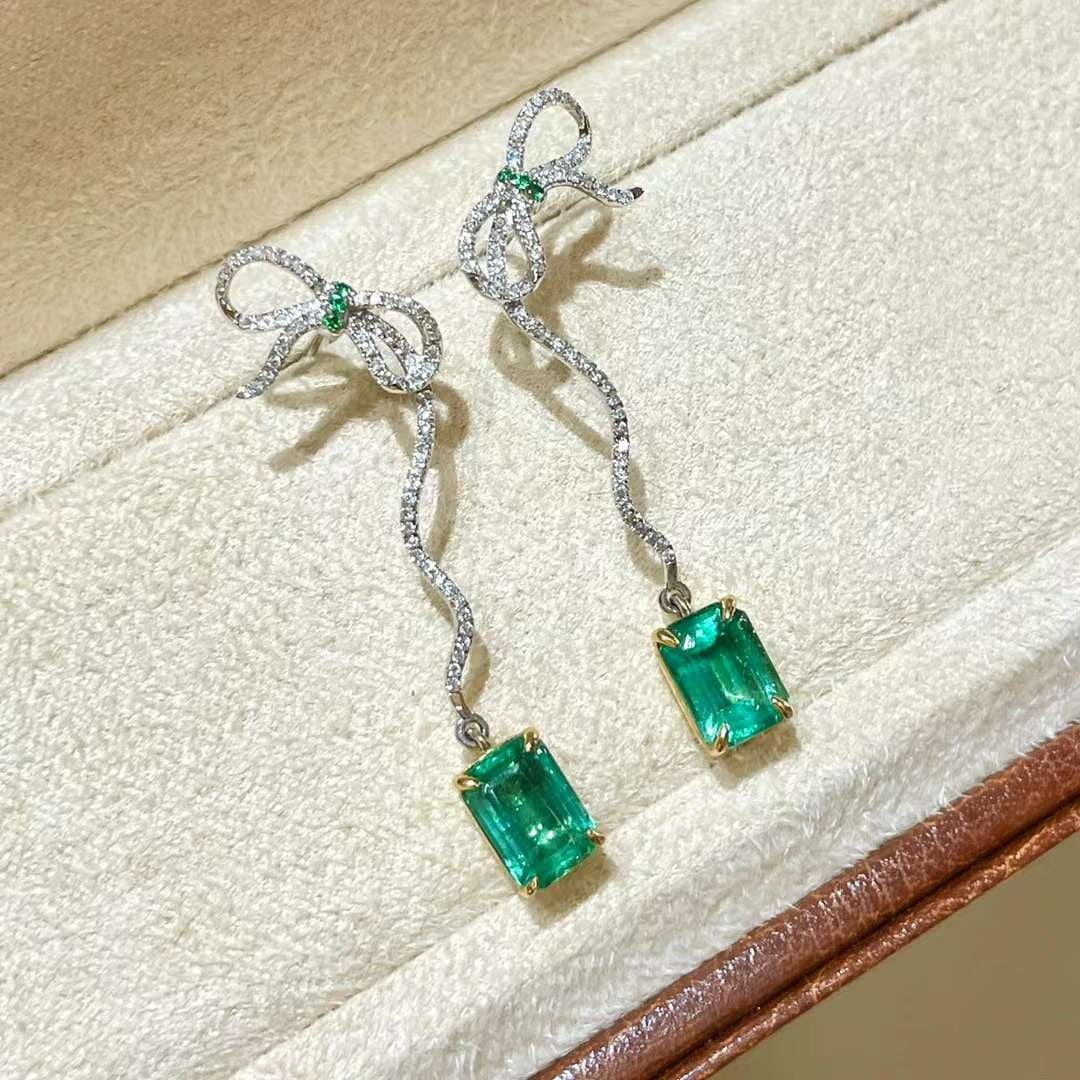 14k Gold 3.11 Ctw Vivid Green Natural Emerald & Diamond Earrings - 7