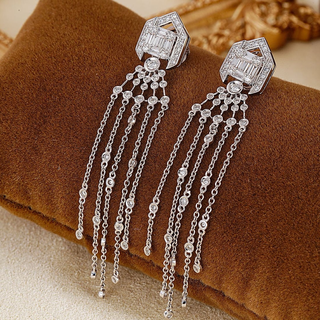 14k Gold 0.96 Ctw Natural H Diamond Earrings - 3