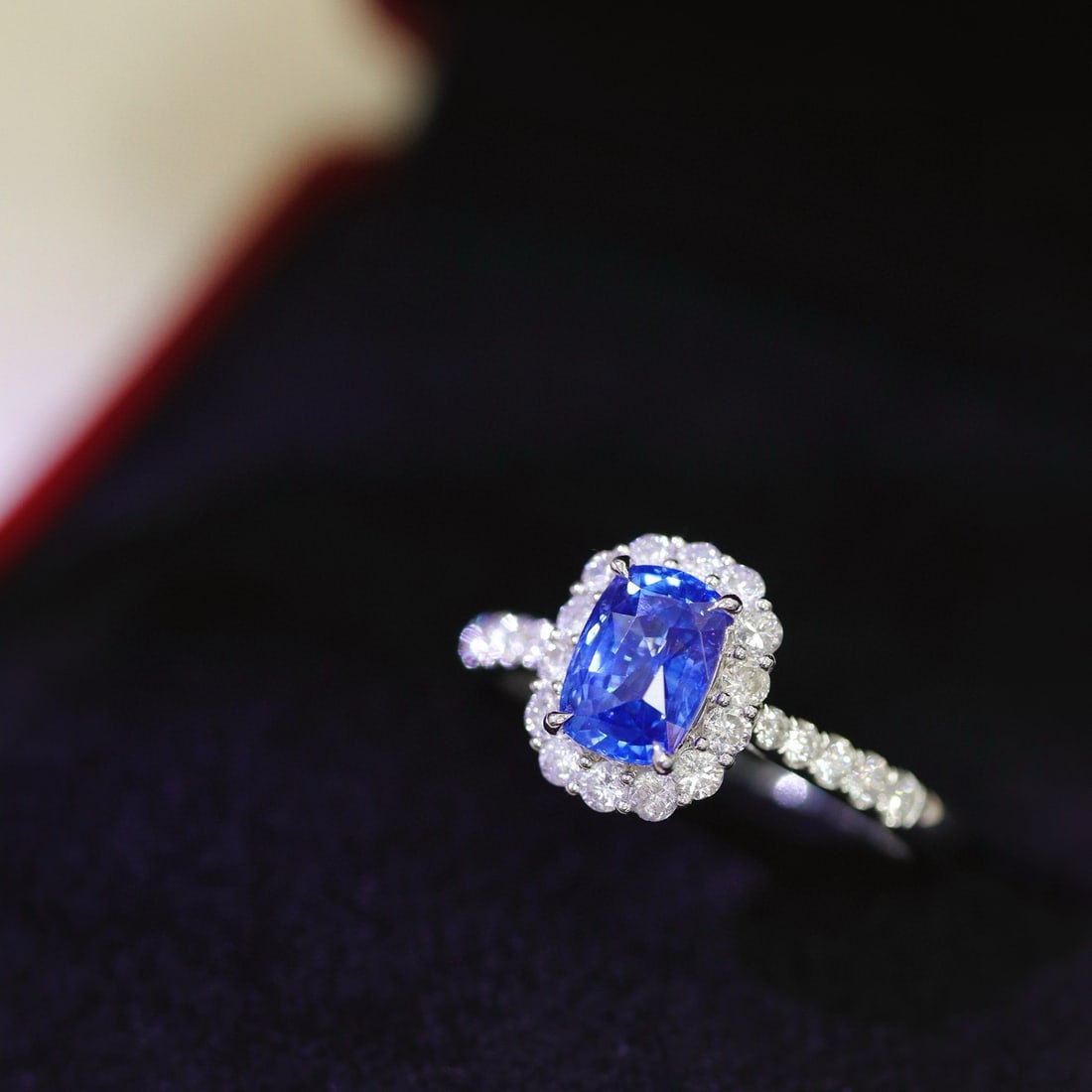 14k Gold 1.56 Ctw Natural Sapphire & Diamond Ring - 5