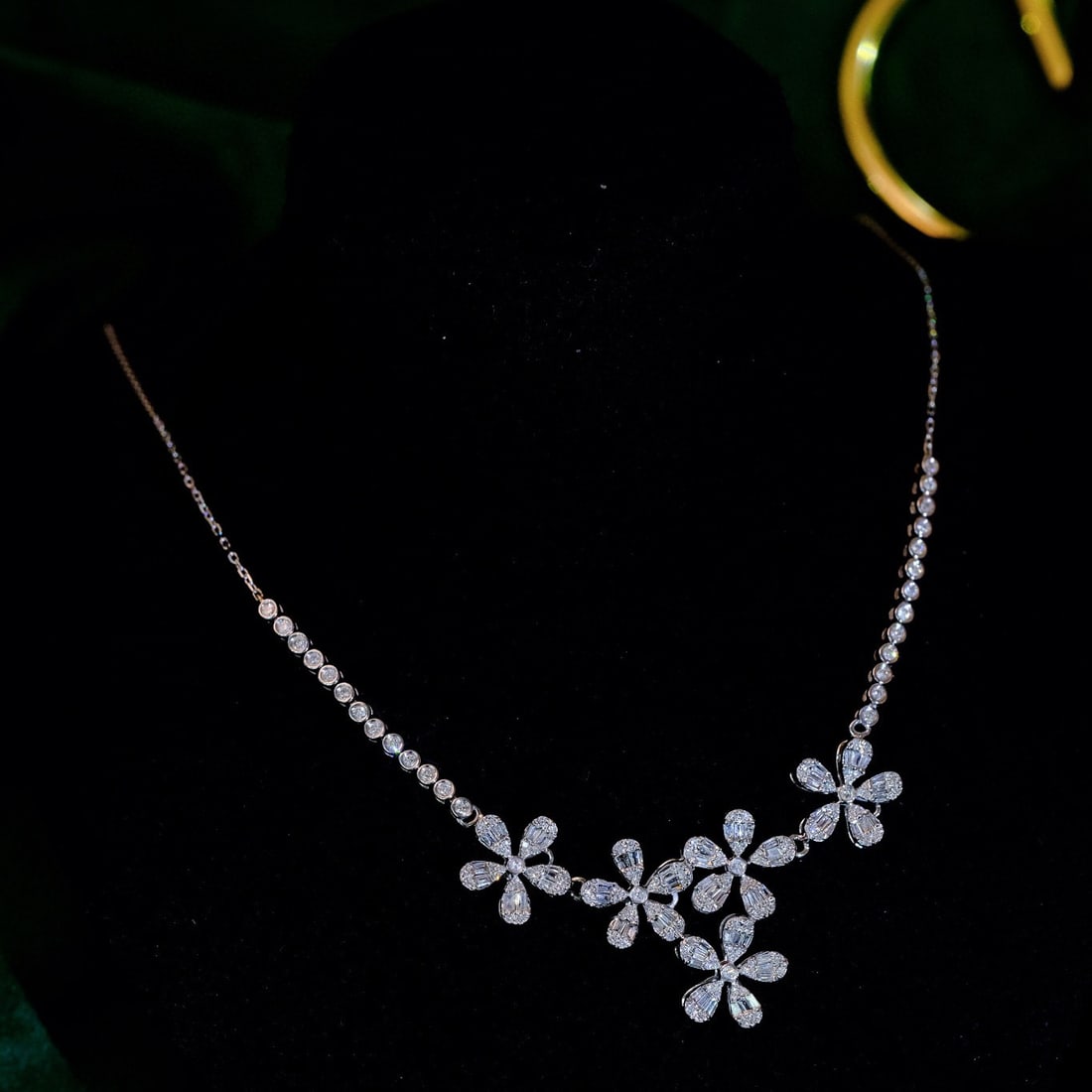 14k Gold 1.35 Ct Natural H Diamond Necklace - 2