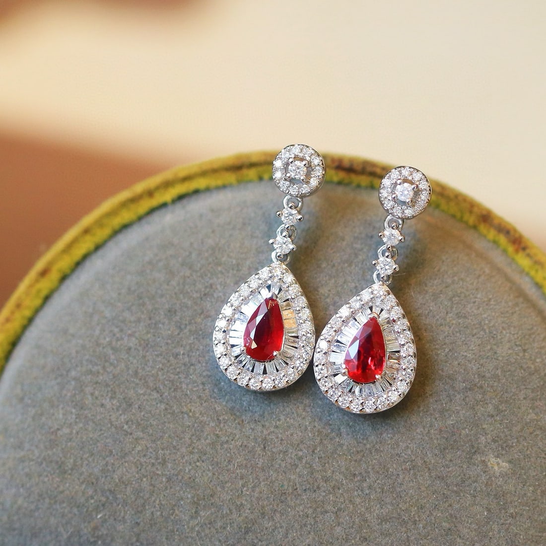 14k Gold 1.06 Ctw Natural Ruby & Diamond Earrings - 7