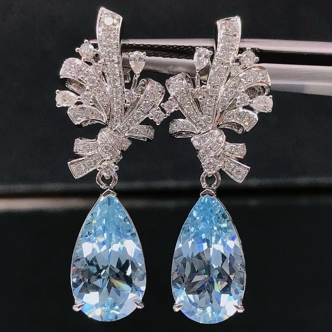 14k Gold 7.80 Ctw Natural Aquamarine & Diamond Earrings - 4