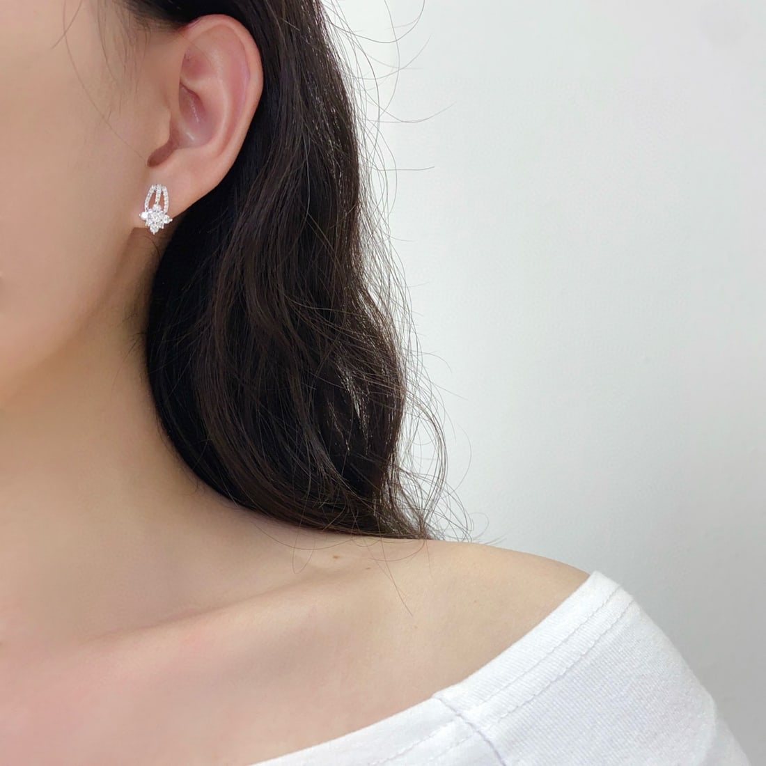 14k Gold 0.8 Ct Natural H Diamond Earrings - 5