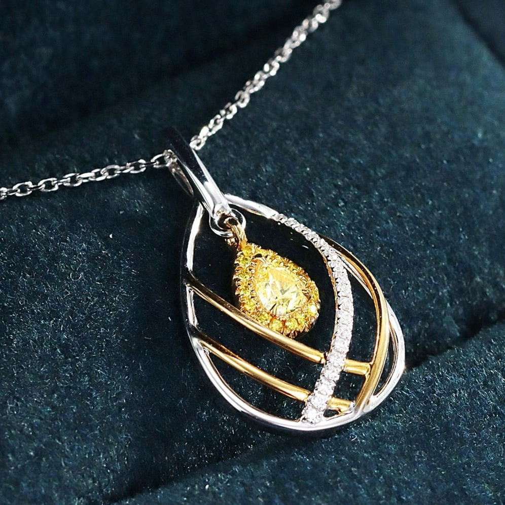 14k Gold 0.25 Ctw Natural Yellow Diamond & Diamond Necklace - 4
