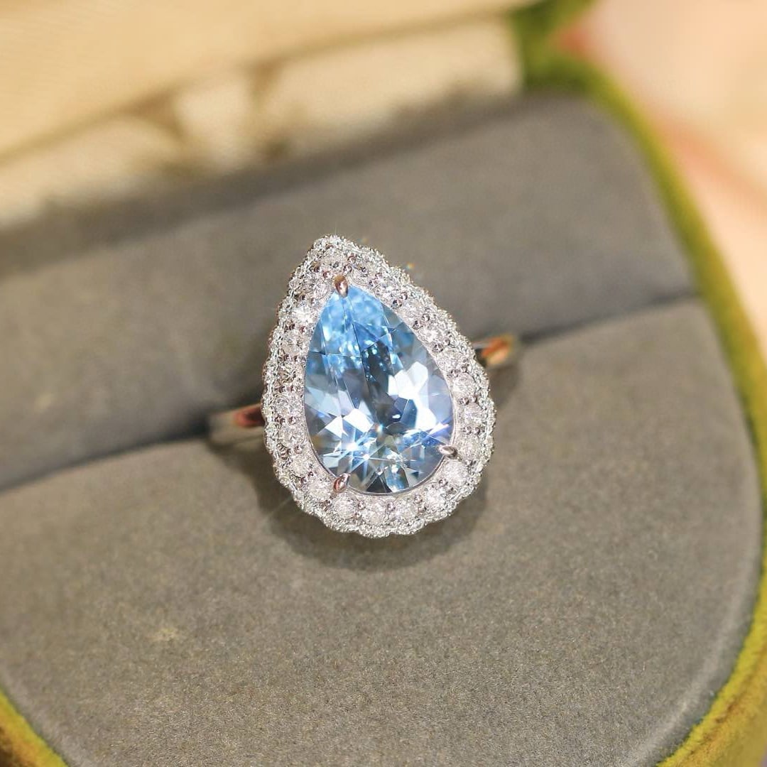 14k Gold 3.68 Ctw Natural Aquamarine & Diamond Ring - 2