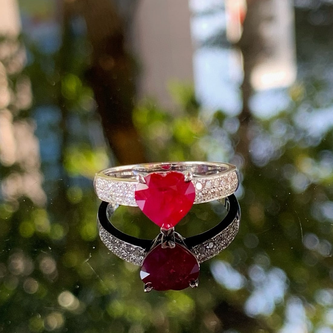 14k Gold 2.31 Ctw Natural Ruby & Diamond Ring - 4
