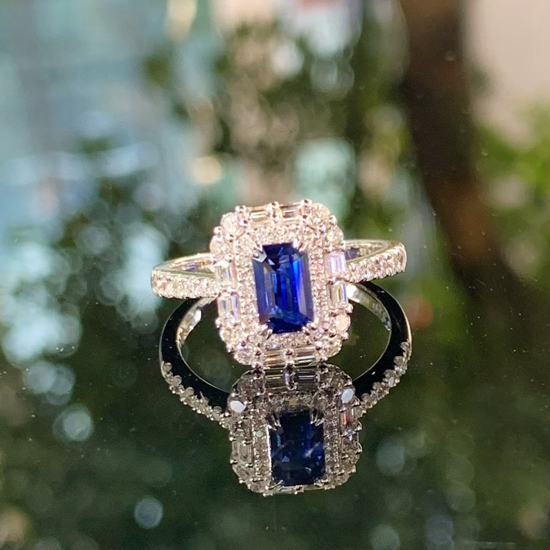 14k Gold 1.86 Ctw Natural Sapphire & Diamond Ring - 4