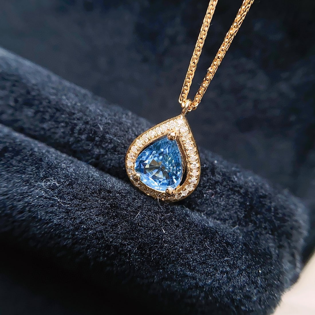 14k Gold 0.75 Ct Natural Sapphire & Diamond Necklace - 3