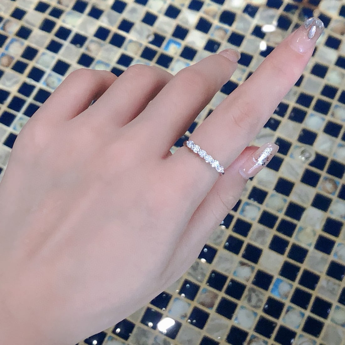 14k Gold 0.47 Ct Natural H Diamond Ring - 4