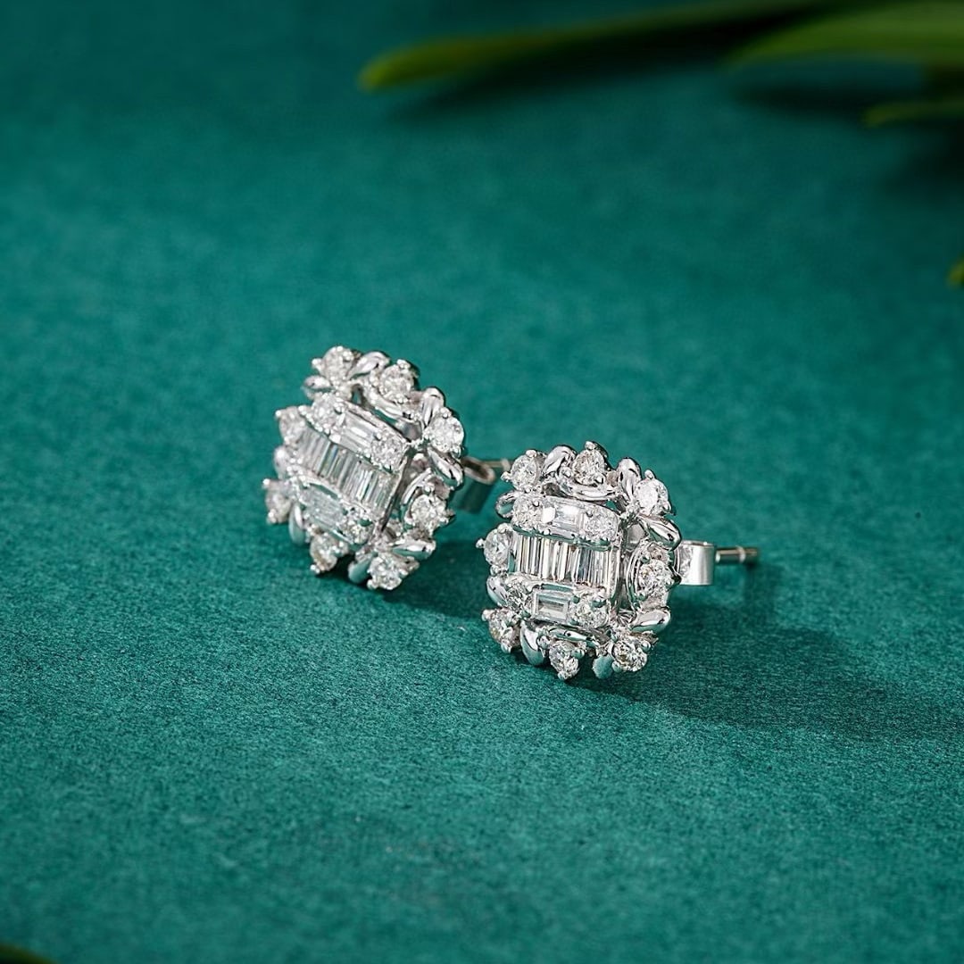 14k Gold 0.48 Ctw Natural H Diamond Earrings - 2