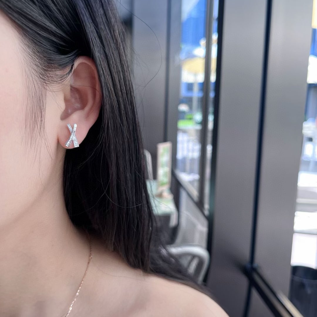 14k Gold 0.30 Ctw Natural H Diamond Earrings - 3
