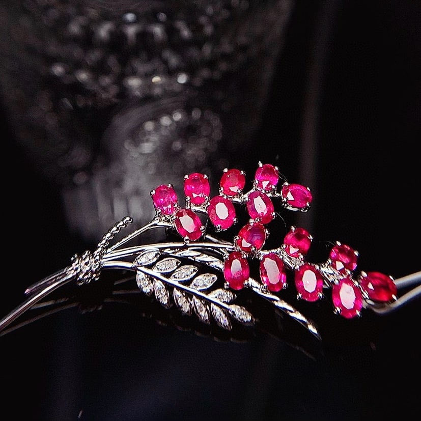 14k Gold 4.30 Ct Natural Ruby & Diamond Brooch/pendant( Without Chain ) - 2