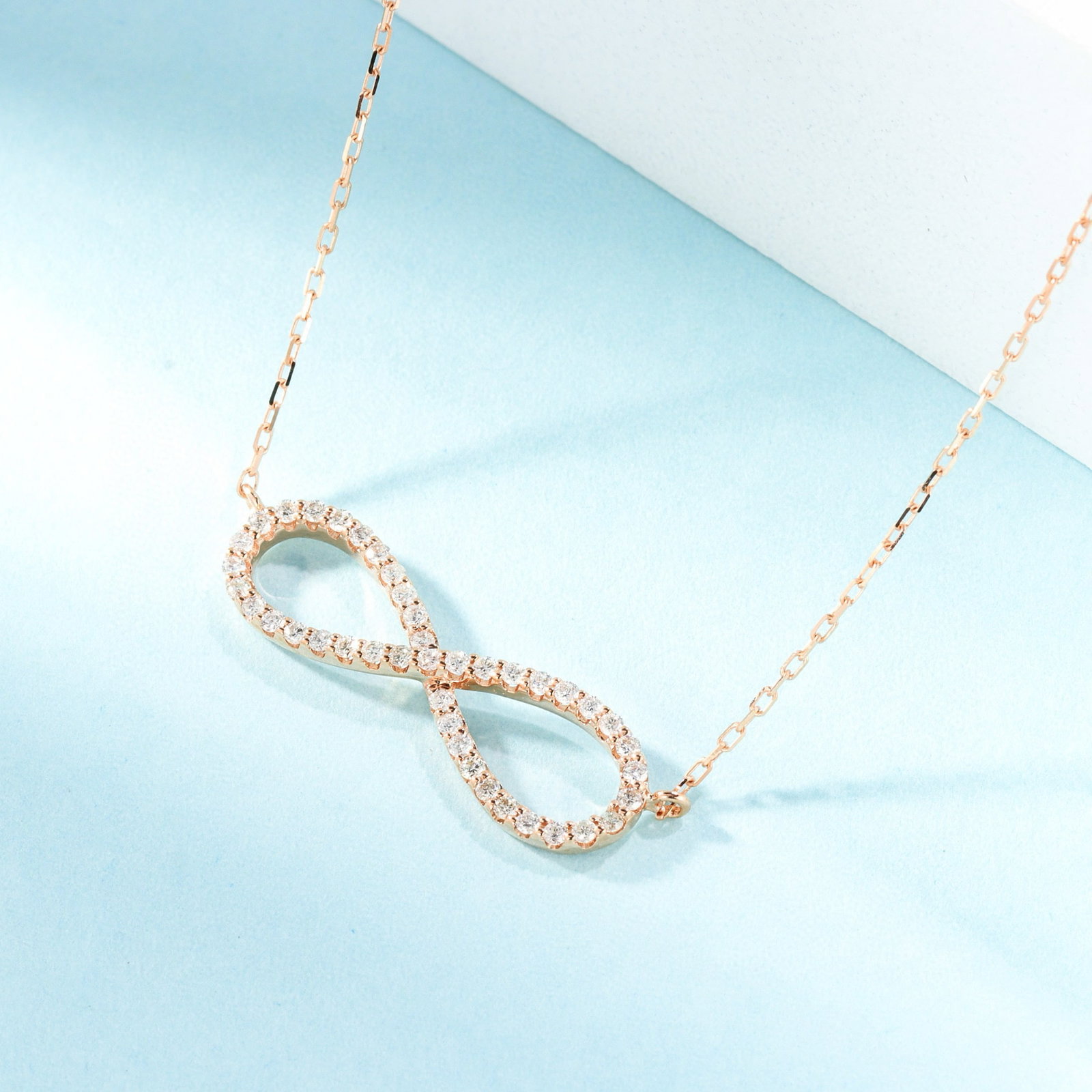 14k Gold 0.25 Ct Natural H Diamond Necklace: Ref:230981205 / / gold content:14k gold / / main gemstone:diamond / / shape:round / / carat weight:0. 25ct / / clarity grade:vs-si / / color:h / / treatment:natural / / cut grade:g / / Low Estimate: