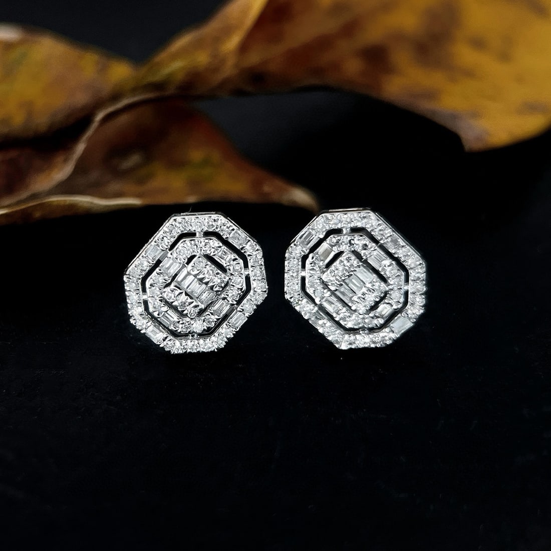 14k Gold 0.32 Ct Natural H Diamond Earrings - 4