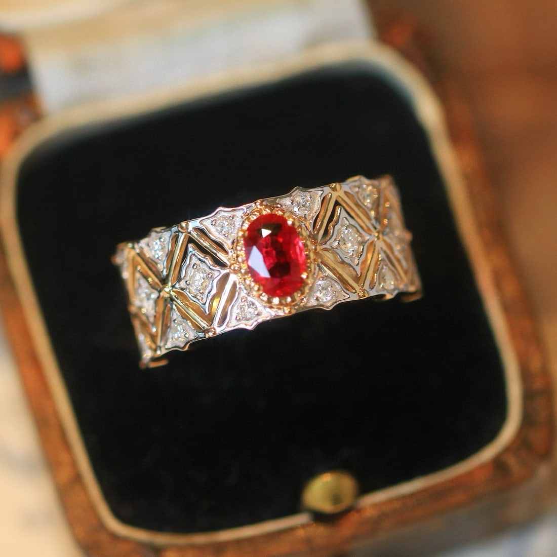 14k Gold 0.82 Ctw Natural Ruby & Diamond Ring - 2