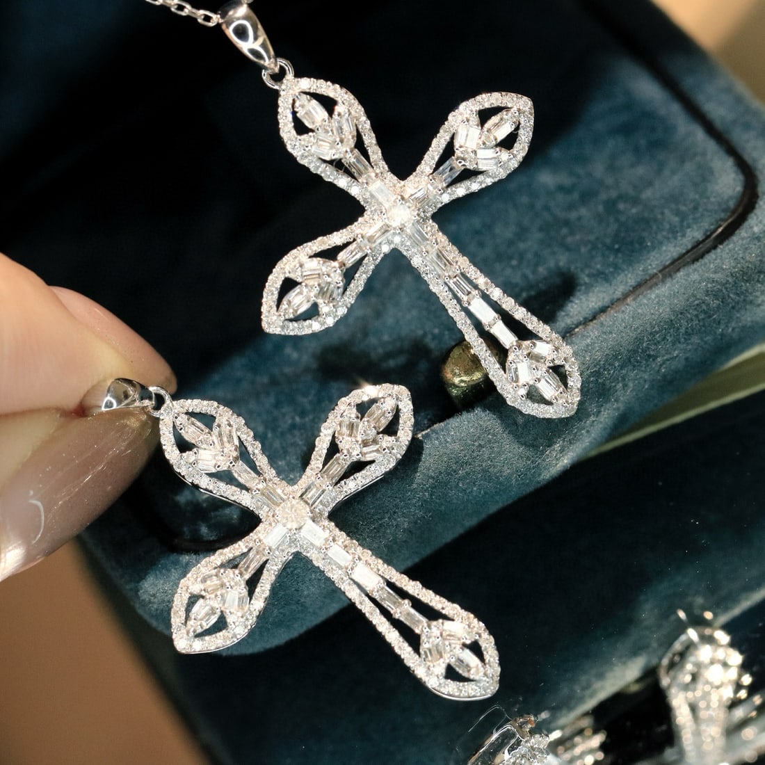 14k Gold 0.6 Ct Natural H Diamond Pendant( Without Chain ) - 2