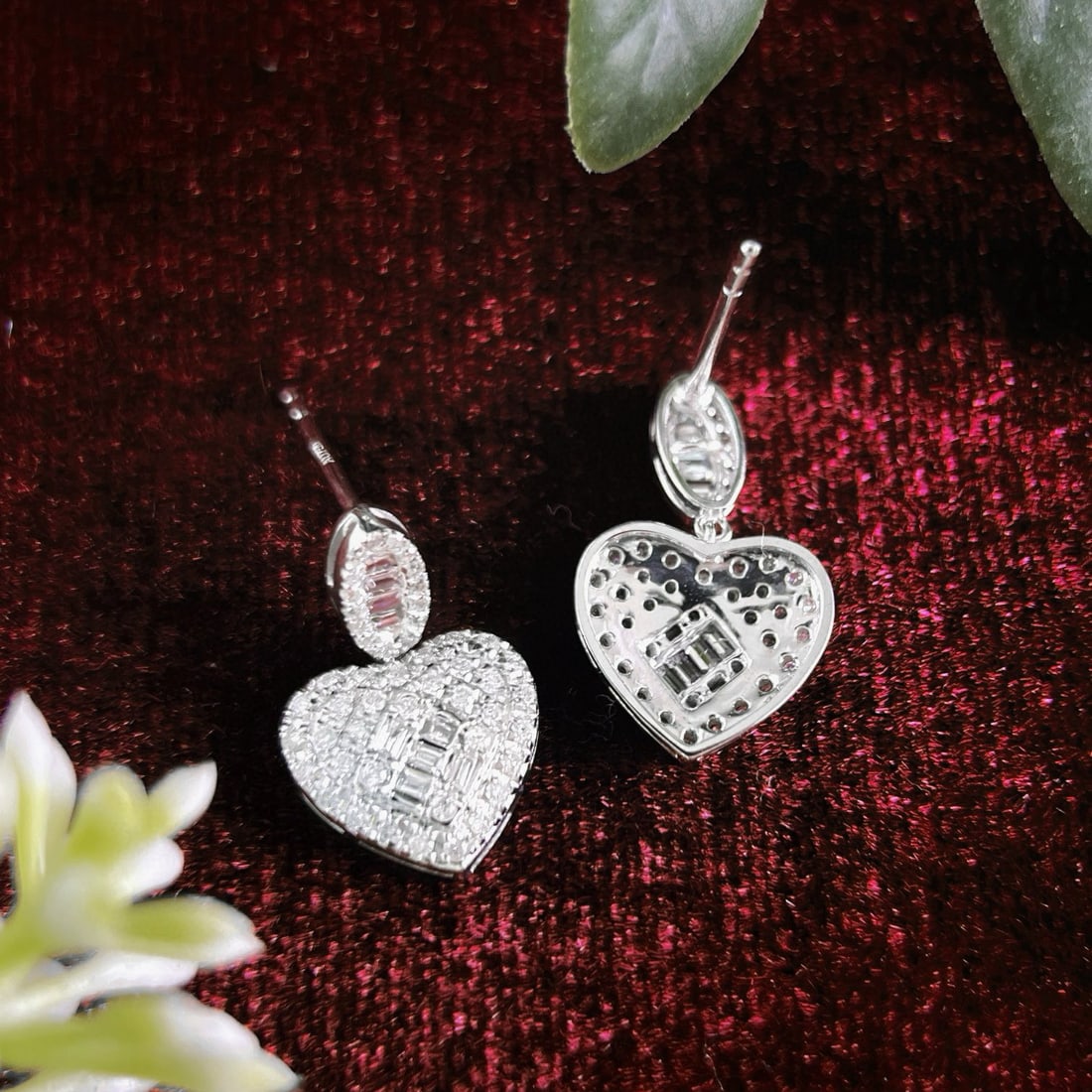 14k Gold 0.9 Ct Natural H Diamond Earrings - 2