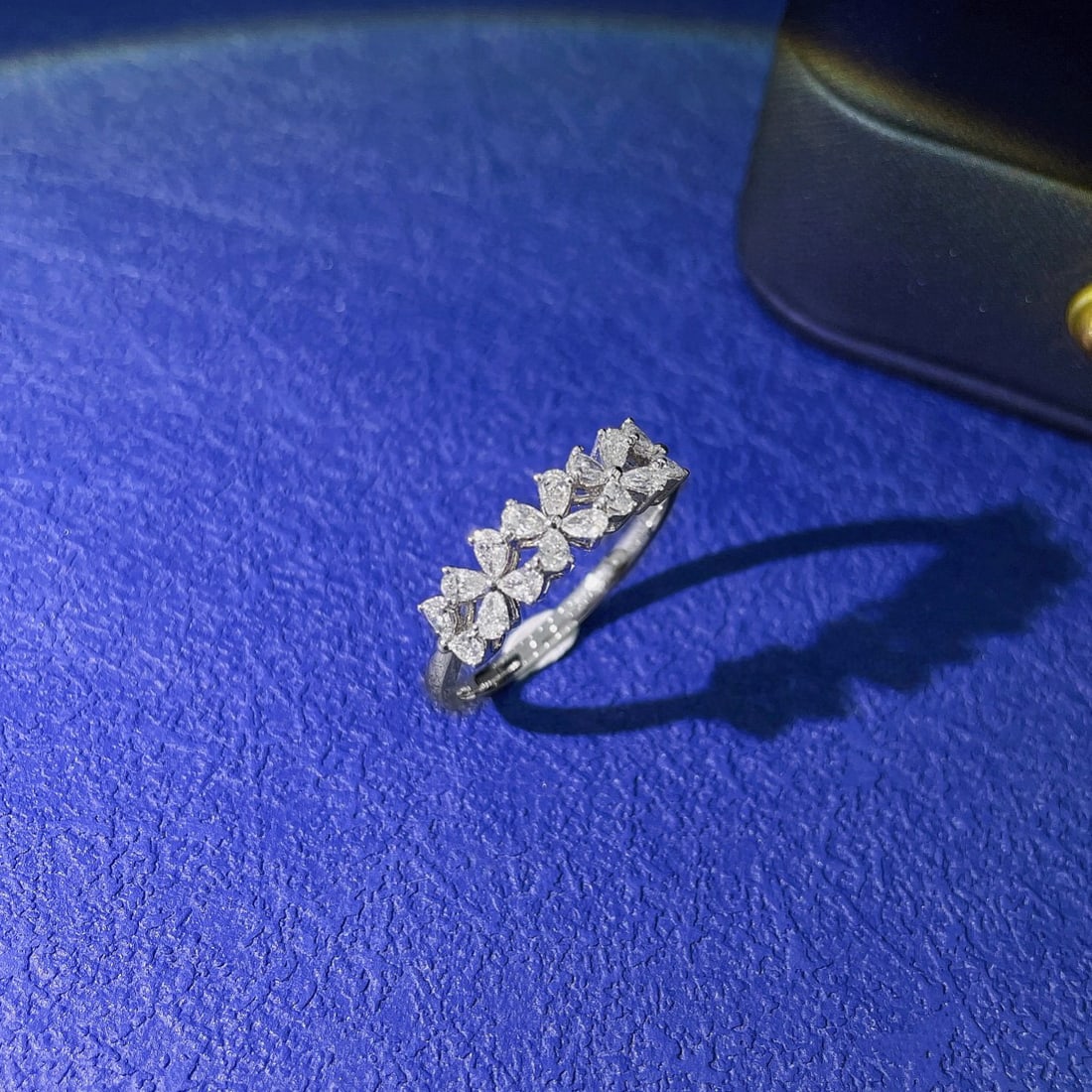 14k Gold 0.48 Ct Natural H Diamond Ring - 3