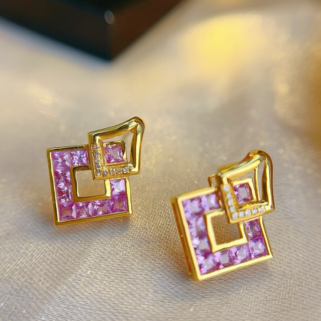 14k Gold 2.50 Ct Natural Padparadscha Sapphire & Diamond Earrings - 2