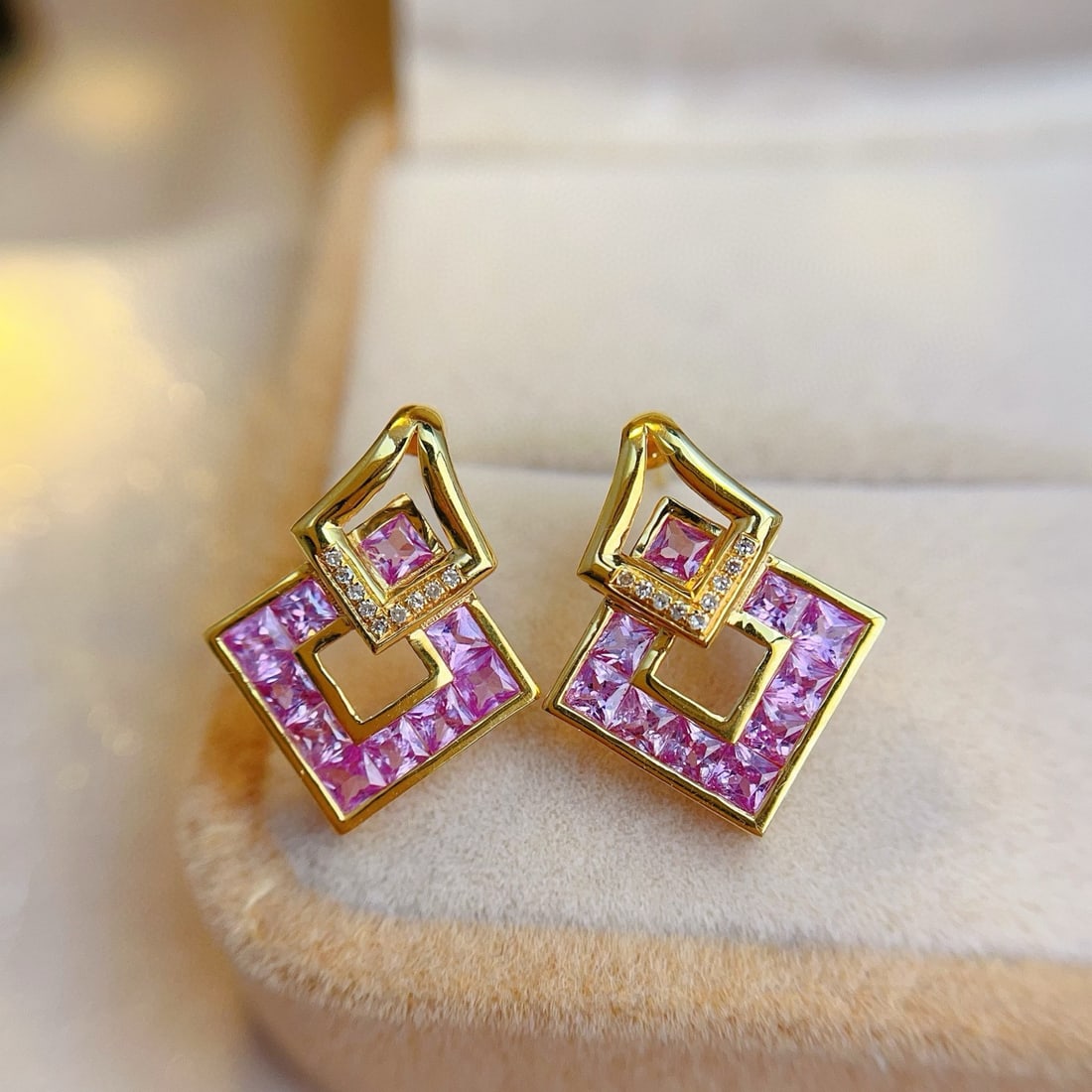 14k Gold 2.50 Ct Natural Padparadscha Sapphire & Diamond Earrings - 3