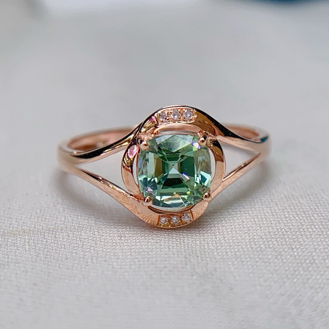 14k Gold 0.90 Ct Natural Tourmaline & Diamond Ring (1 of 7)