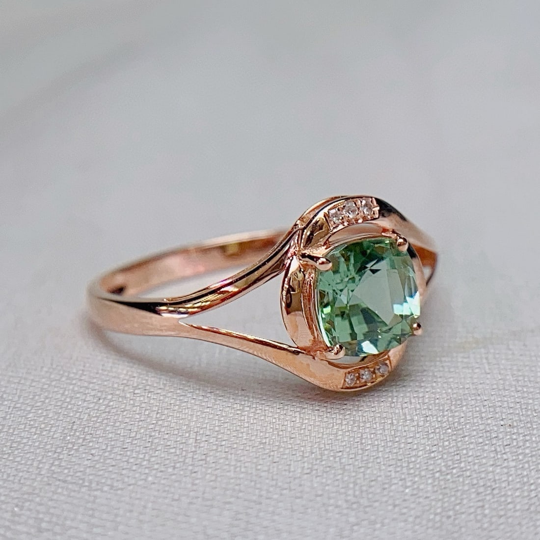 14k Gold 0.90 Ct Natural Tourmaline & Diamond Ring - 6
