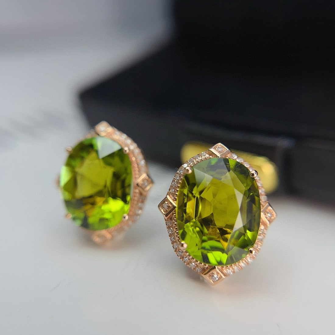 14k Gold 7.60 Ct Natural Tourmaline & Diamond Earrings - 3