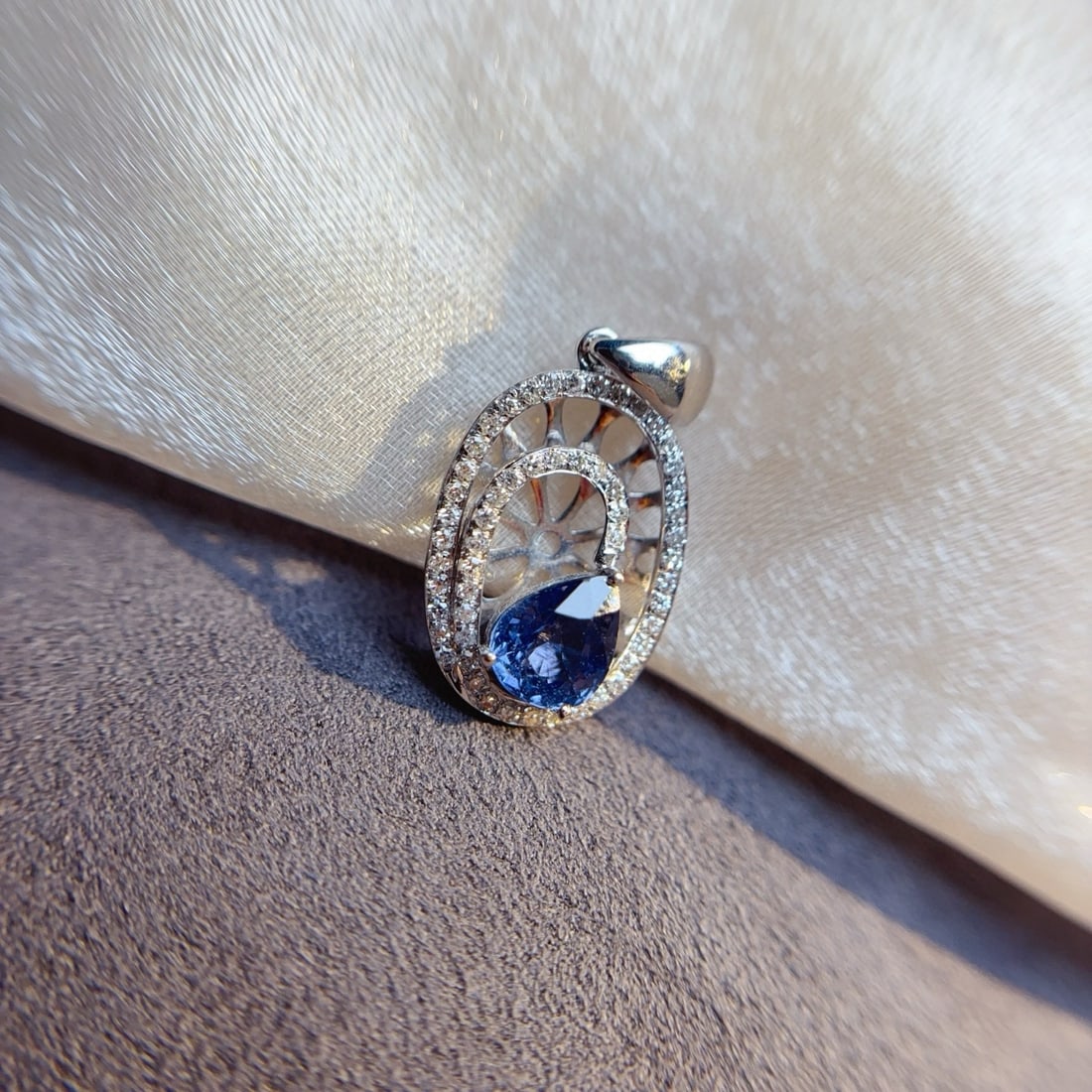 14k Gold 1.10 Ct Natural Sapphire & Diamond Pendant( Without Chain ) - 2