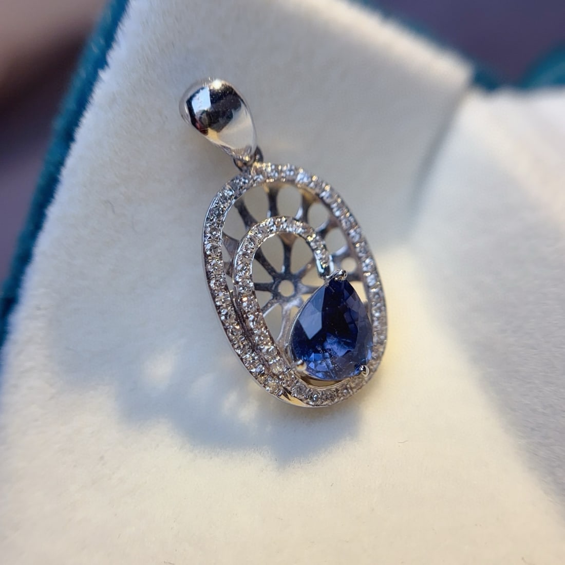 14k Gold 1.10 Ct Natural Sapphire & Diamond Pendant( Without Chain ) - 4