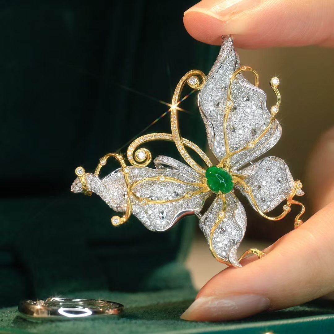 14k Gold 3.14 Ctw Vivid Green Natural Emerald & Diamond & Butterfly Ring/brooch/pendant( Without ... - 3