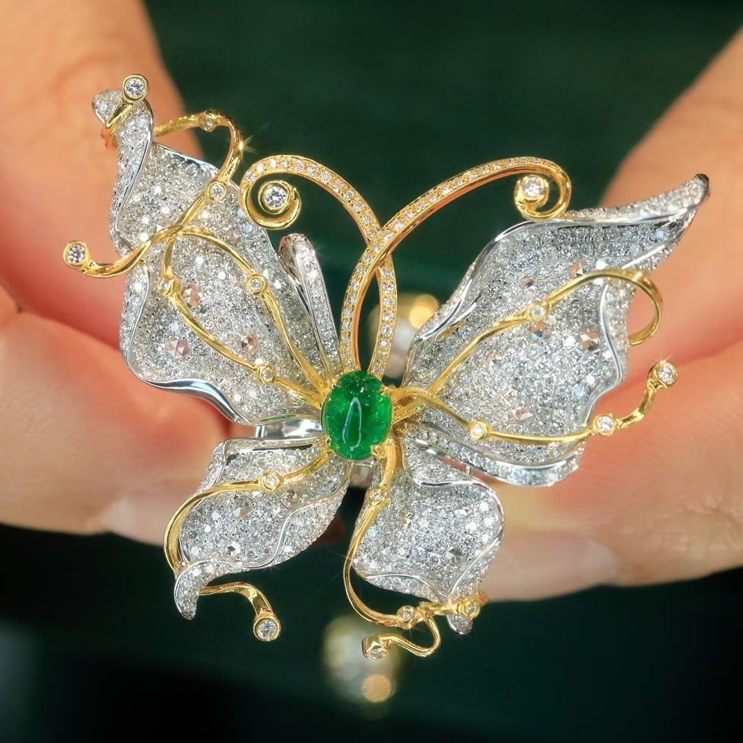 14k Gold 3.14 Ctw Vivid Green Natural Emerald & Diamond & Butterfly Ring/brooch/pendant( Without ... - 4