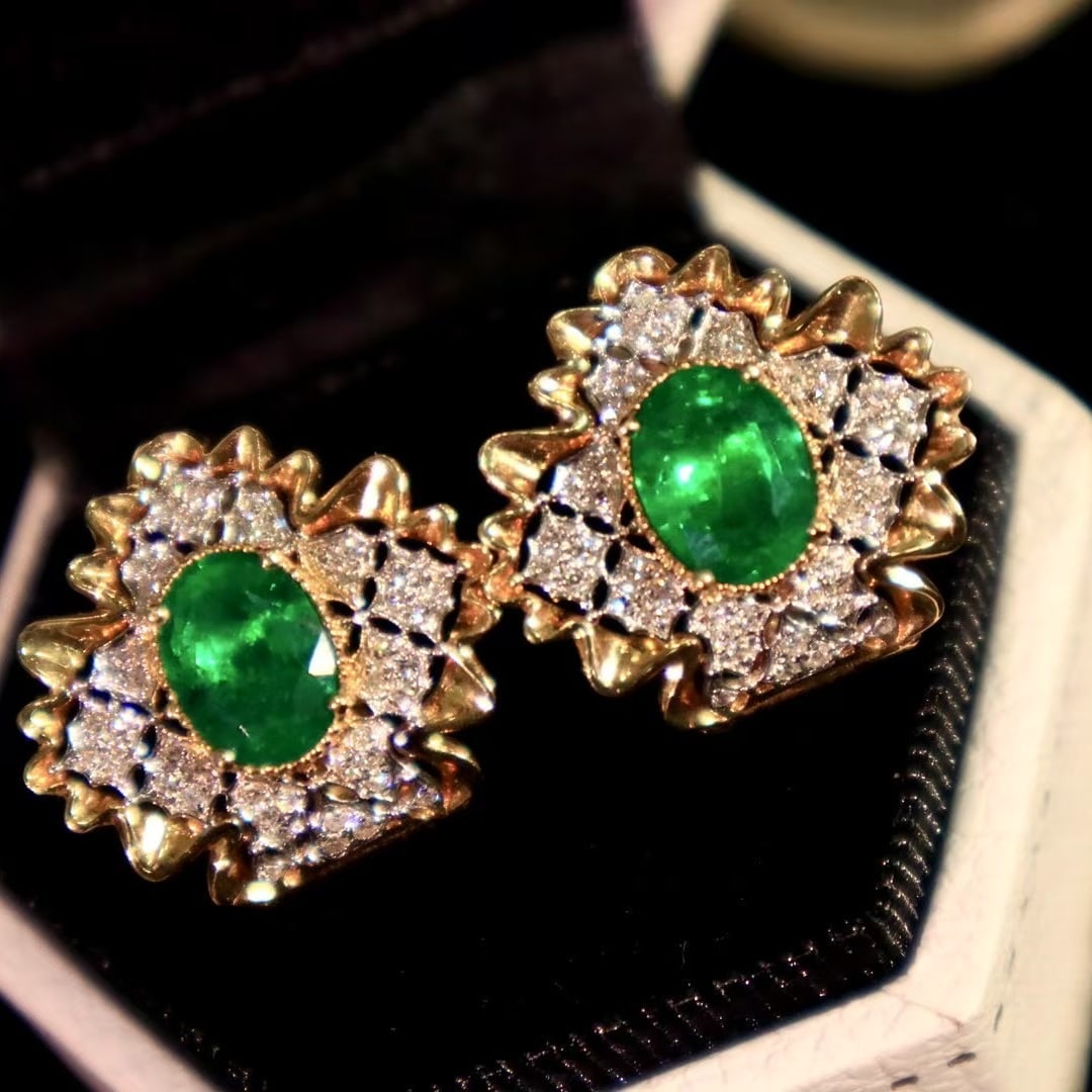 14k Gold 2.40 Ctw Vivid Green Natural Emerald & Diamond Earrings - 3
