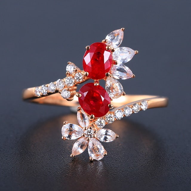 14k Gold 1.07 Ctw Natural Ruby & Diamond Ring: Ref:230982023 / / gold content:14k gold / / ring size:7. 25us / / / / main gemstone:ruby / / shape:oval / / carat weight:0. 92ct / / color:red / / treatment:natural / / / / adjacent gemstone 2 : diamo