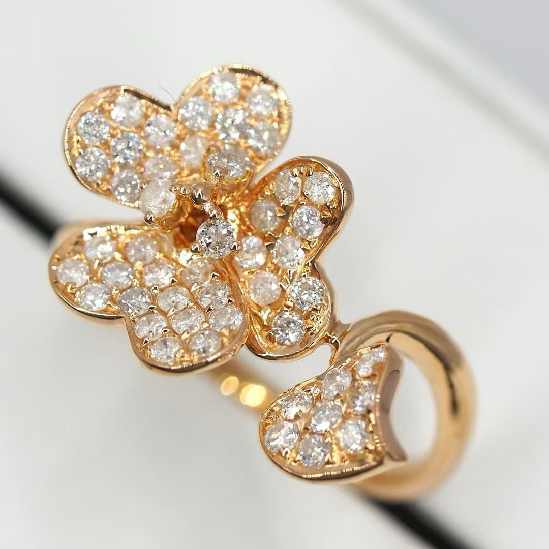 14k Gold 0.67 Ct Natural H Diamond & Flowers Ring: Ref:230982034 / / gold content:14k gold / / ring size:7. 25us / / / / main gemstone:diamond / / shape:round / / carat weight:0. 67ct / / clarity grade:vs-si / / color:h / / treatment:natural / / cut